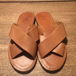 Leather sandals